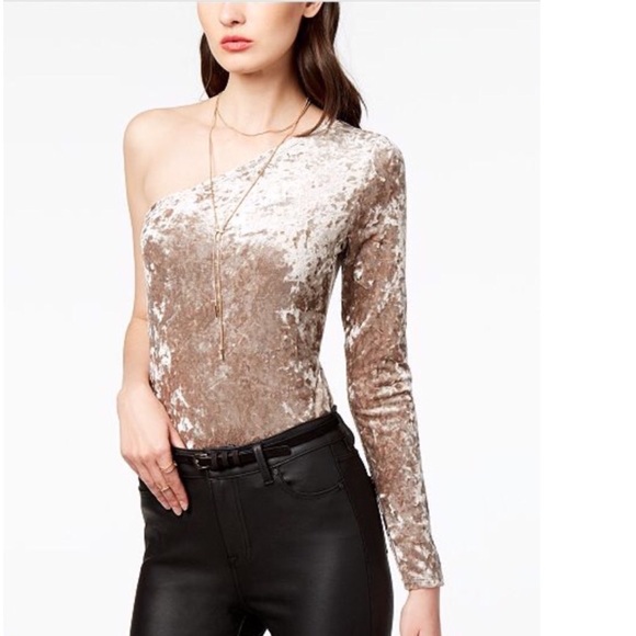 GUESS Velvet Bodysuit - Picture 2 of 4